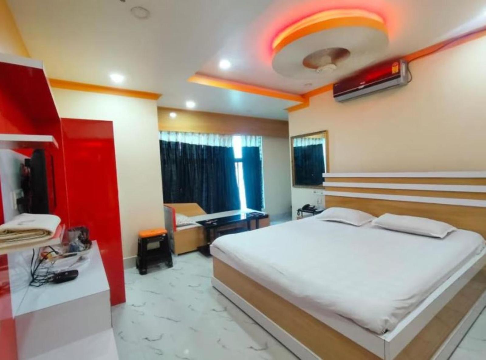 Anurag Palace Best Hotel In Agartala Eksteriør bilde